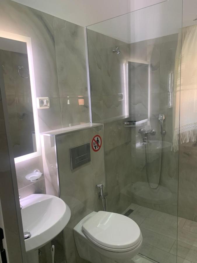 Hotel Soan Sarandë Exterior foto